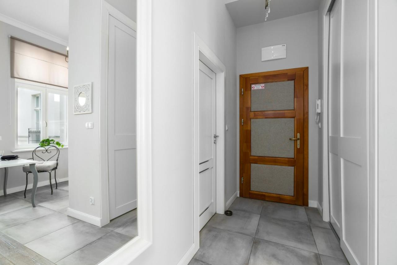 Modish Studio Poznan Old Town By Noclegi Renters Exteriör bild