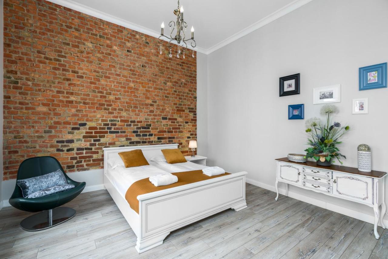 Modish Studio Poznan Old Town By Noclegi Renters Exteriör bild