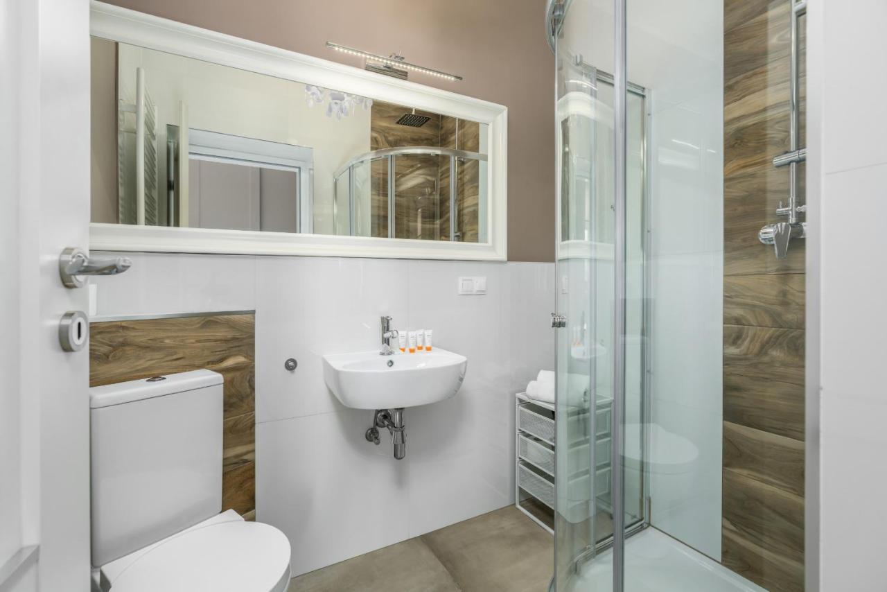 Modish Studio Poznan Old Town By Noclegi Renters Exteriör bild
